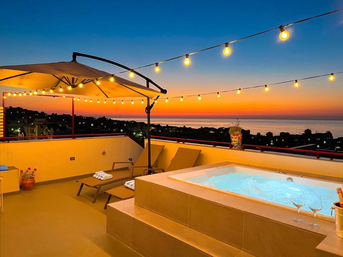 Duca D'Aosta Terrace, Skypool & Sauna Acquedolci Zewnętrze zdjęcie